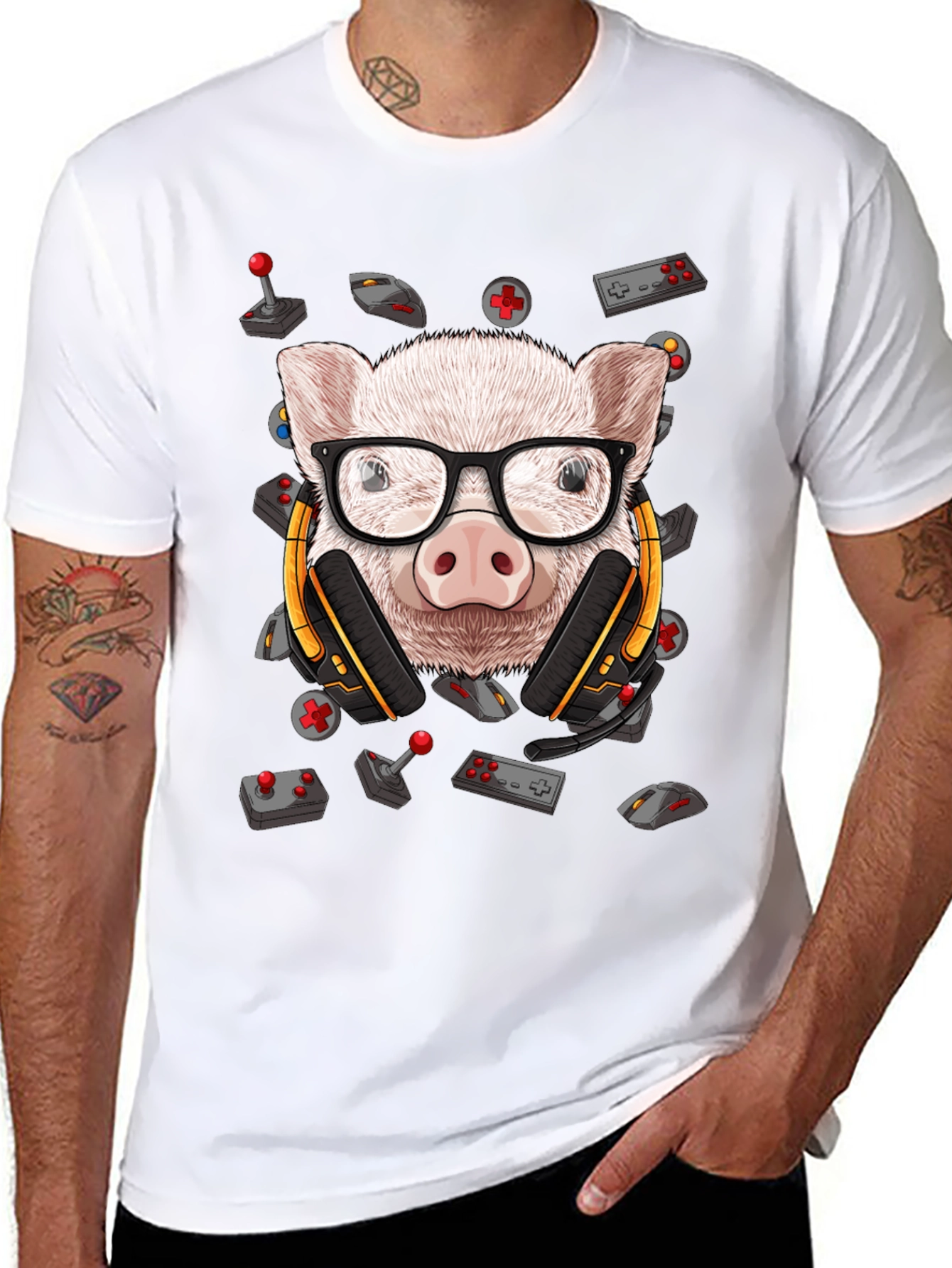 Gamer Pig T-Shirt - Funny Animal Tee
