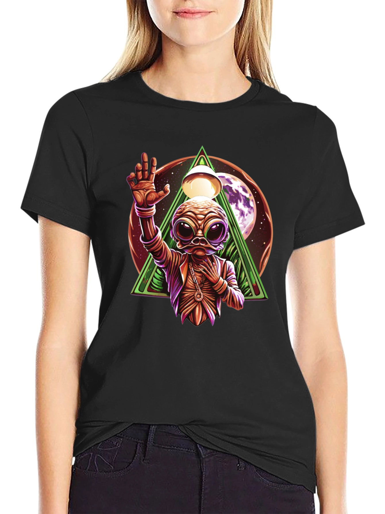 Alien Graphic Black T-Shirt - Unique Design
