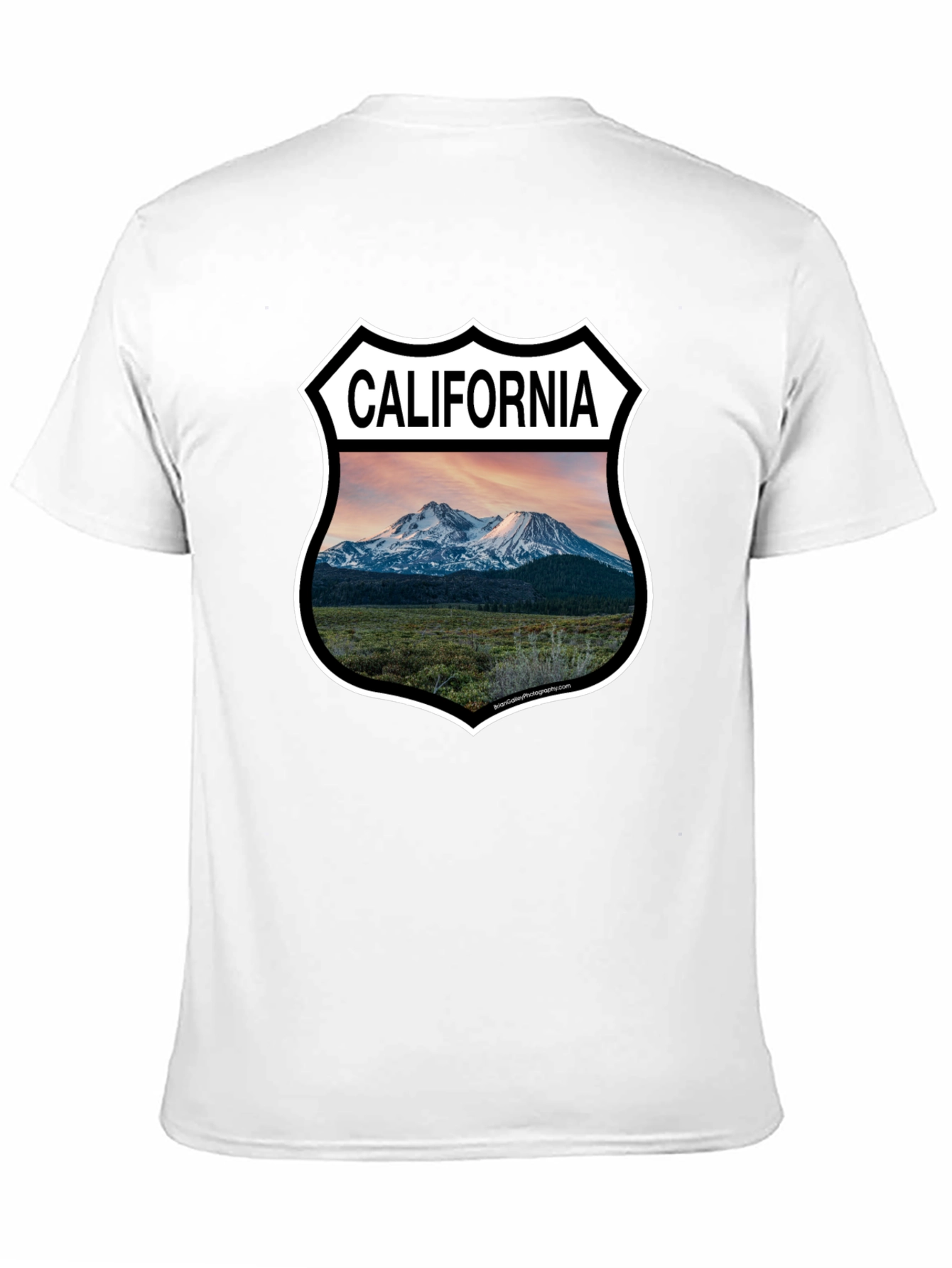 California Mountain Shield Black T-Shirt