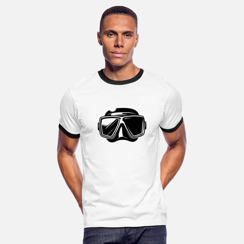 Diving Mask For Divers And The Diving Club