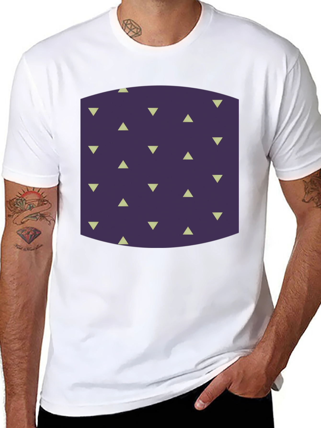 Geometric Triangle Pattern Black T-Shirt