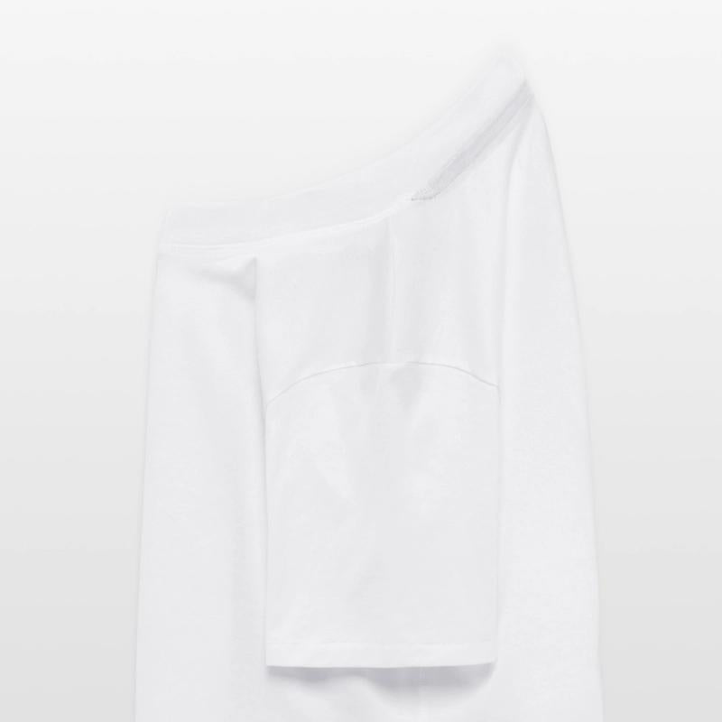 Monochrome Mountain Reflection