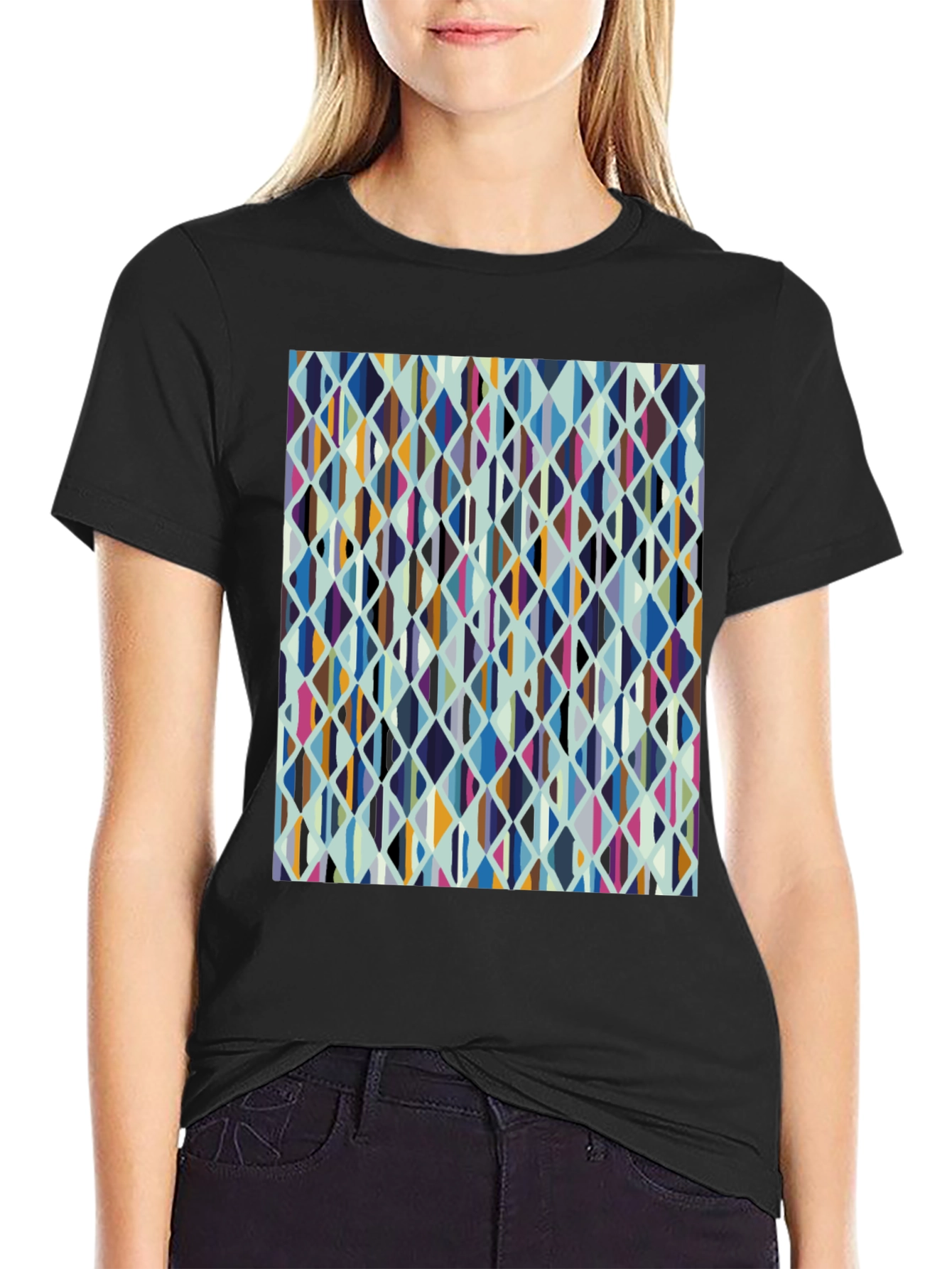 Geometric Diamond Pattern Tee - Casual Style