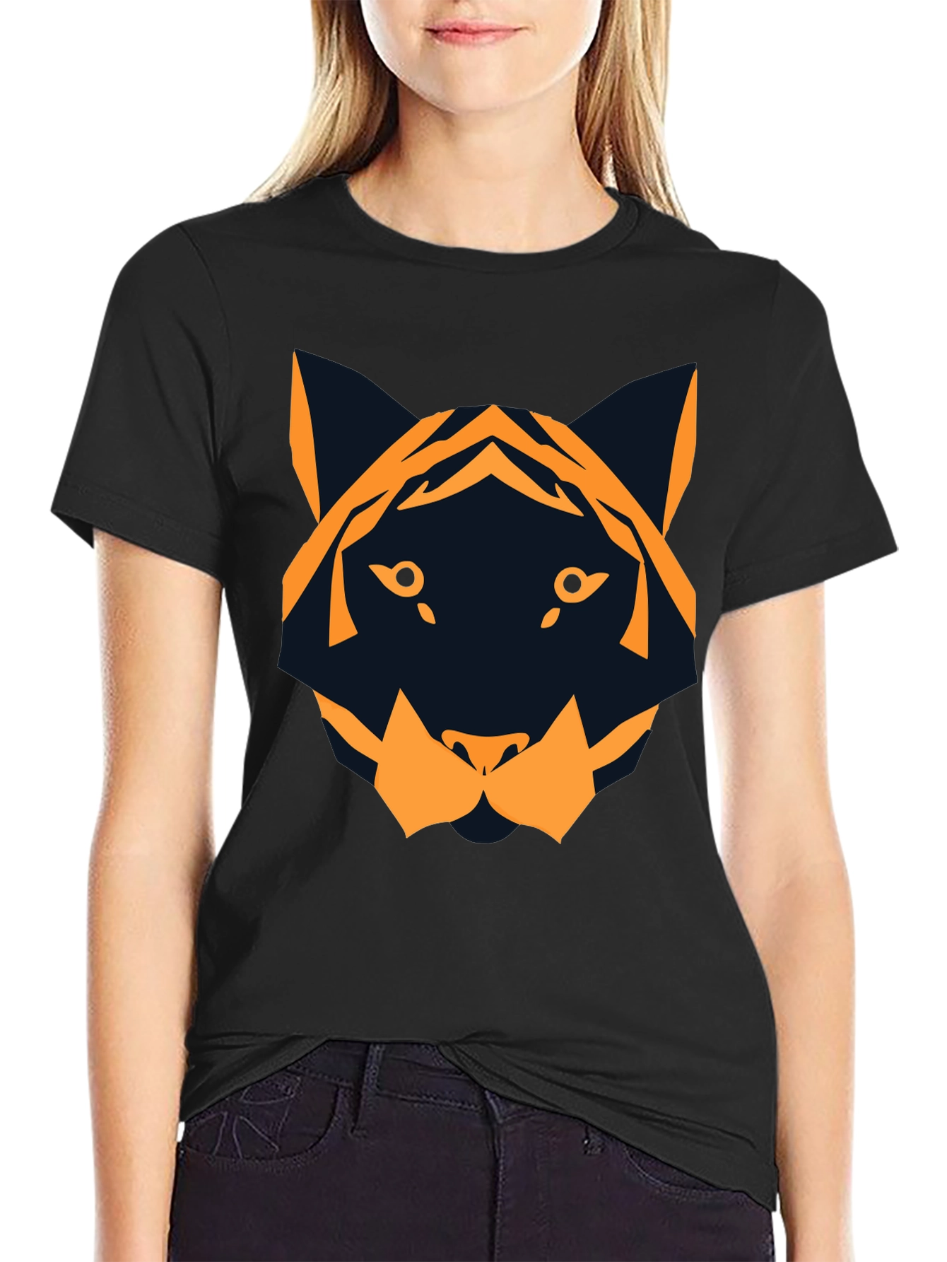 Geometric Tiger Graphic Tee - Modern Style
