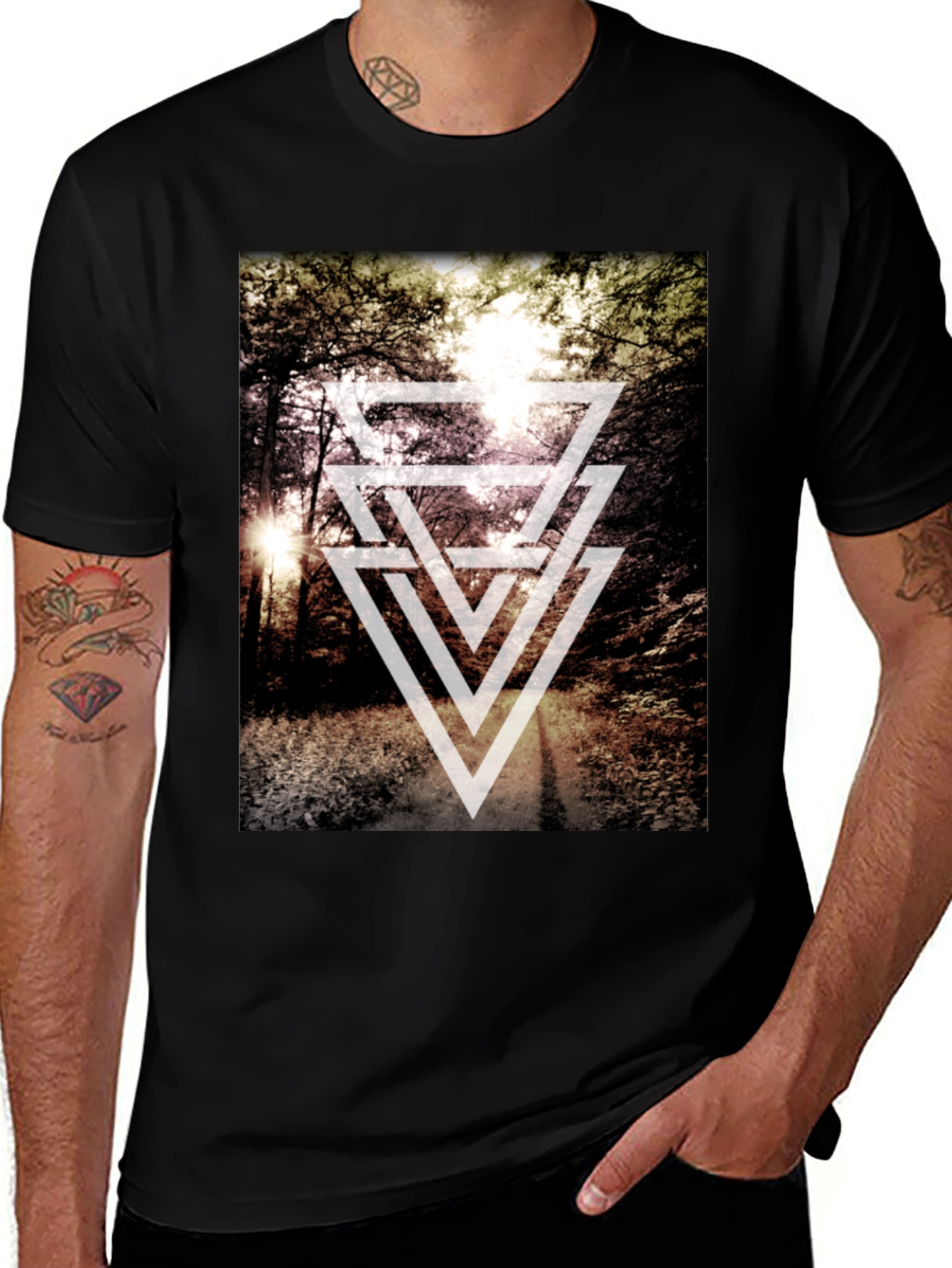Geometric Forest Print T-Shirt - Modern Style