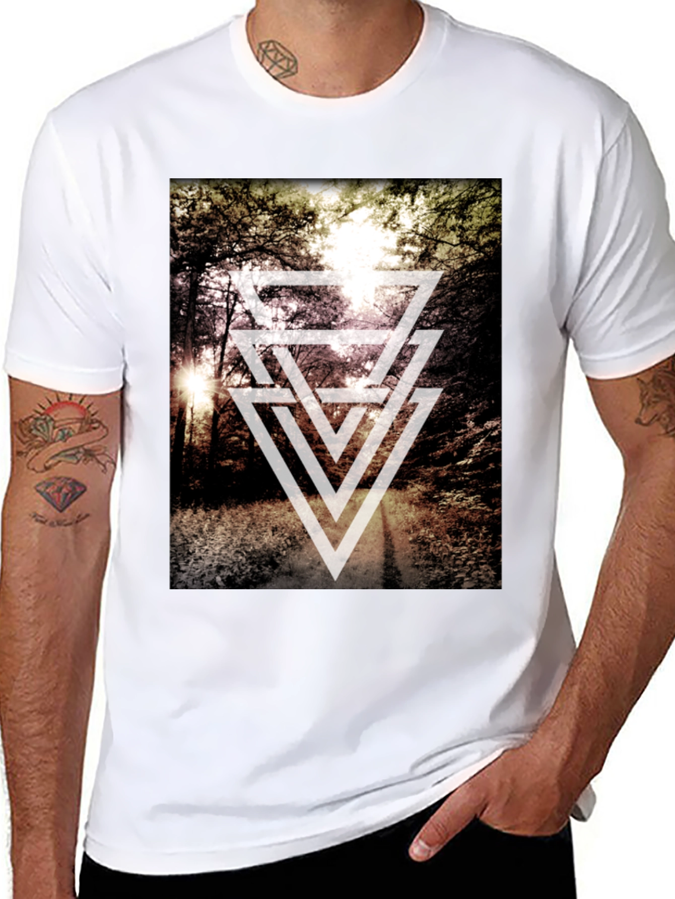 Geometric Forest Print T-Shirt - Modern Style